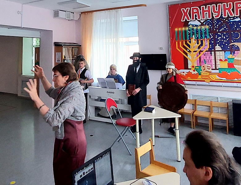 Репетиционный процесс школьного театра «Шемеш»