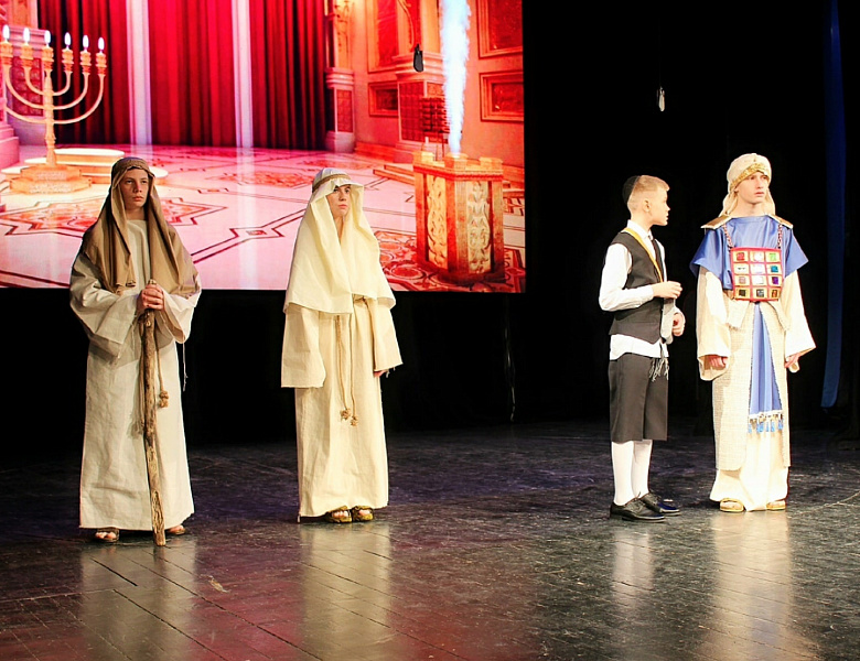 Год культурного наследия народов России завершился гала-концертом «В семье единой»