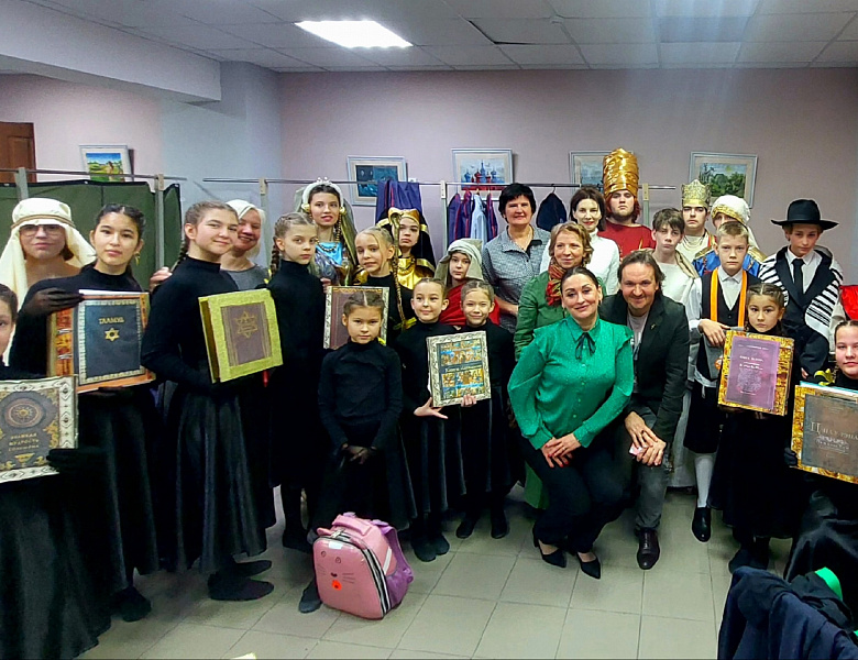 В Оренбурге проходит детский фестиваль «Театральная маска»